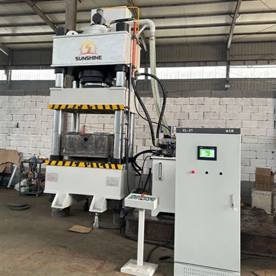 Appliceringsomfång av tre strålar och fyra kolonnhydraulisk press